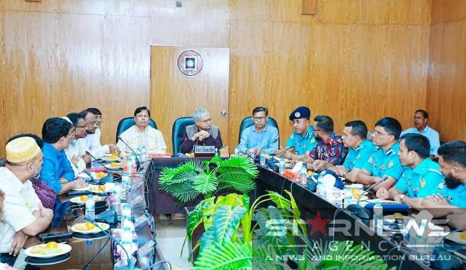 রাকসু নির্বাচনকে সুষ্ঠ করতে রাবির আইন-শৃঙ্খলা সভায় পুলিশ কমিশনার’র প্রত্যয়