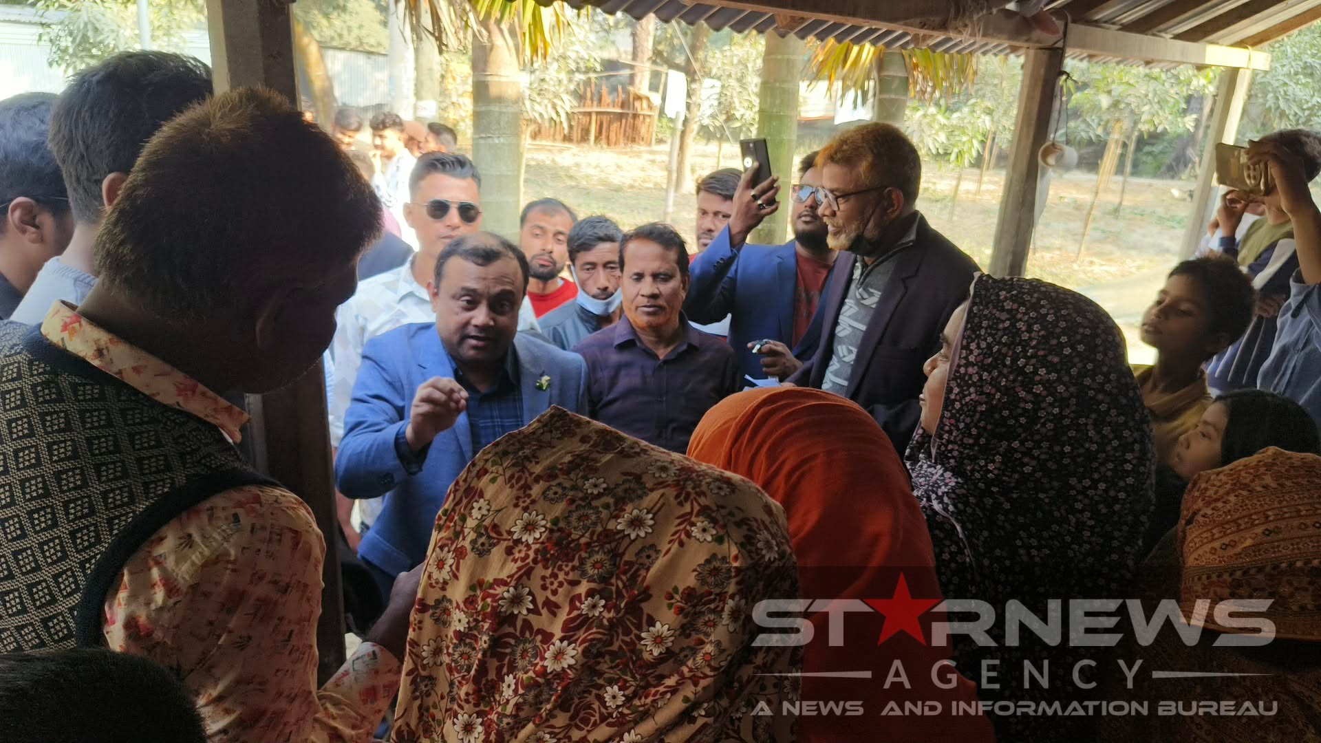 পুঠিয়া-দুর্গাপুরে ধানের শীষের গণজোয়ার