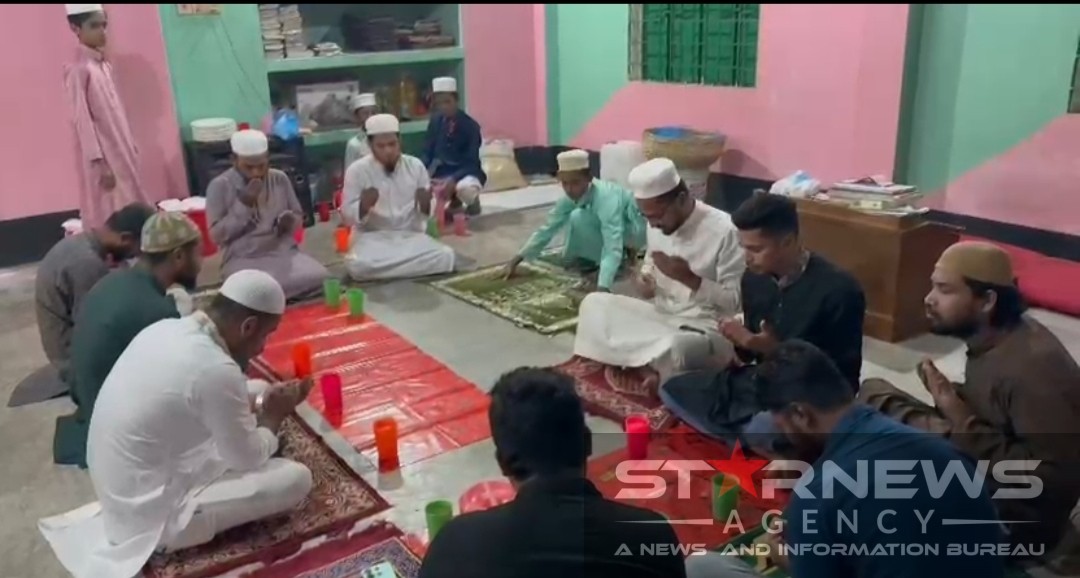 বাউফলে ছাত্রদলের উদ্যোগে কুরআন খতম ও ইফতার মাহফিল