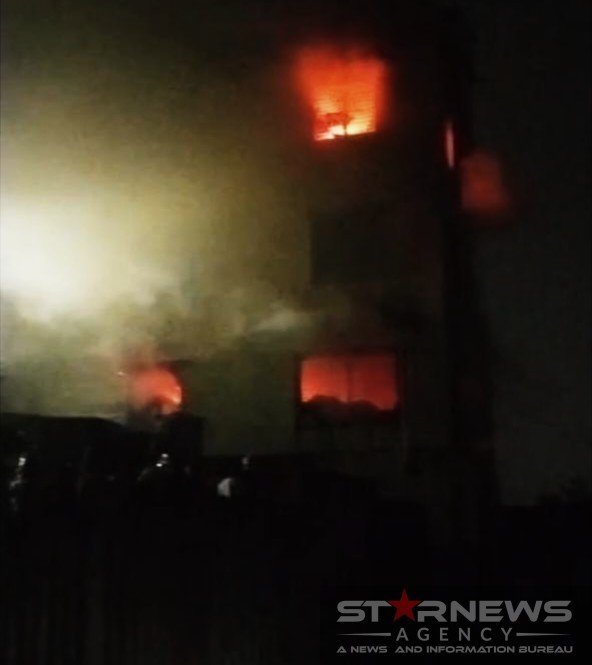 গাজীপুরে আগুনে ছারখার ‘ড্রেস ইন স্টাইল লিমিটেড’: এক রাতেই পুড়ল কয়েক কোটি টাকার সম্পদ