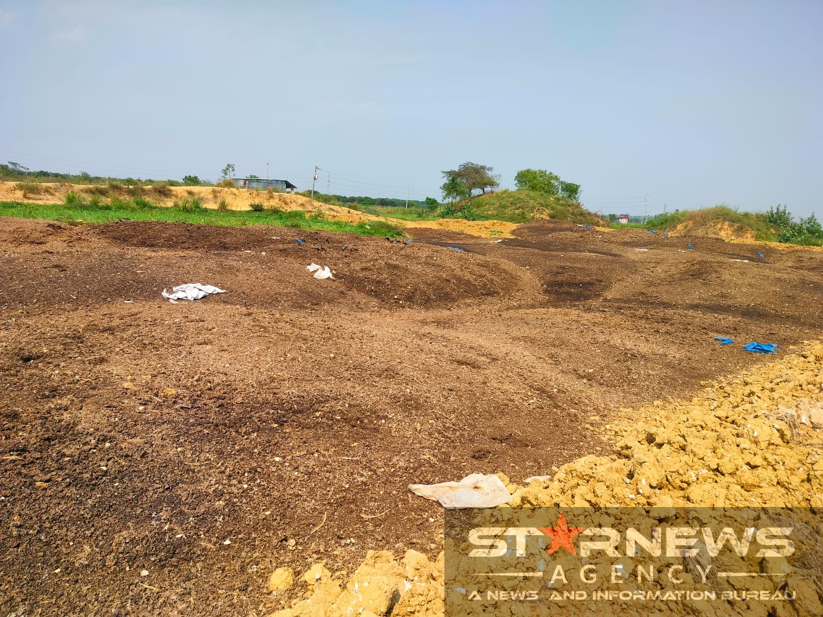 গোদাগাড়ীতে নাবিল গ্রুপের দাপট: রাতের আঁধারে বর্জ্য ফেলে কৃষি ও কৃষককে ধ্বংসের পাঁয়তারা